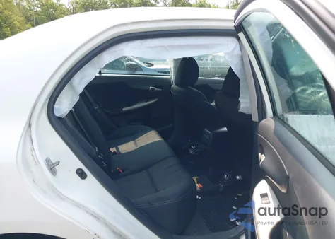 2012 Toyota Corolla S z USA, uszkodzony, nr VIN 2T1BU4EE6CC903997